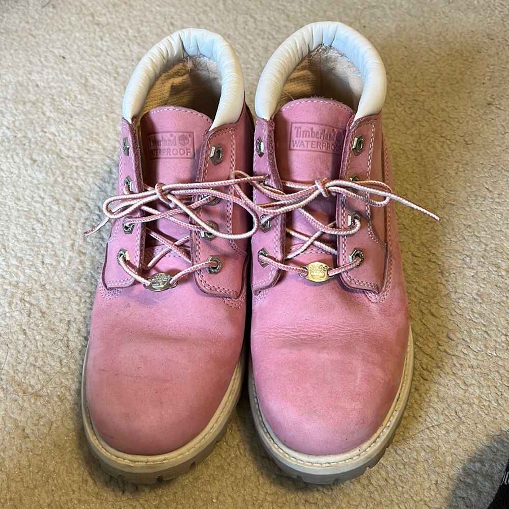 Women’s Pink Timberland Boots